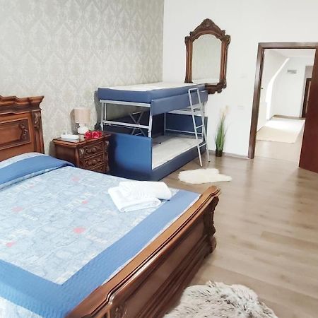 Brasov Central Suites ภายนอก รูปภาพ